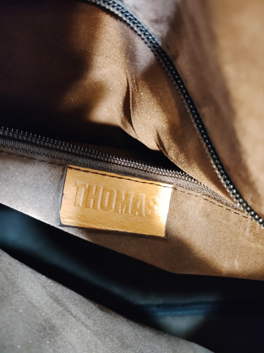 Thomas. premium tan